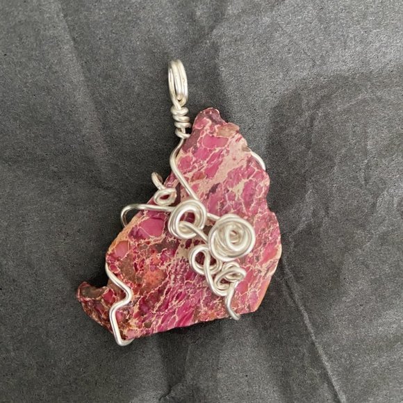Pink Jasper Chunk Wire Wrapped Pendant Handcrafted - Picture 3 of 4